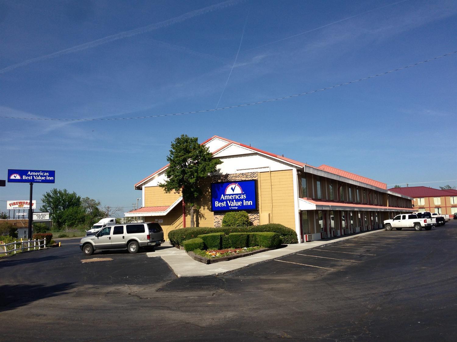 Americas Best Value Inn Tulsa I-44 Oakhurst Ngoại thất bức ảnh